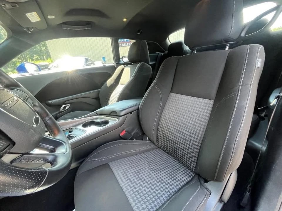 2020 Dodge Challenger 3rd Gen - Image 17 of 20