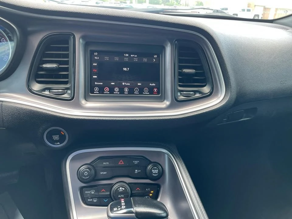 2020 Dodge Challenger 3rd Gen - Image 15 of 20