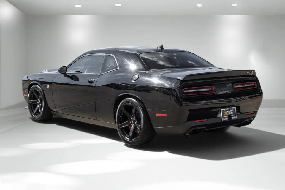 2020 Dodge Challenger 3rd Gen - Image 8 of 15