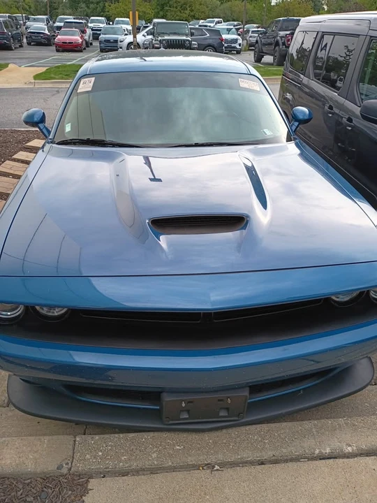 2020 Dodge Challenger 3rd Gen - Image 2 of 5