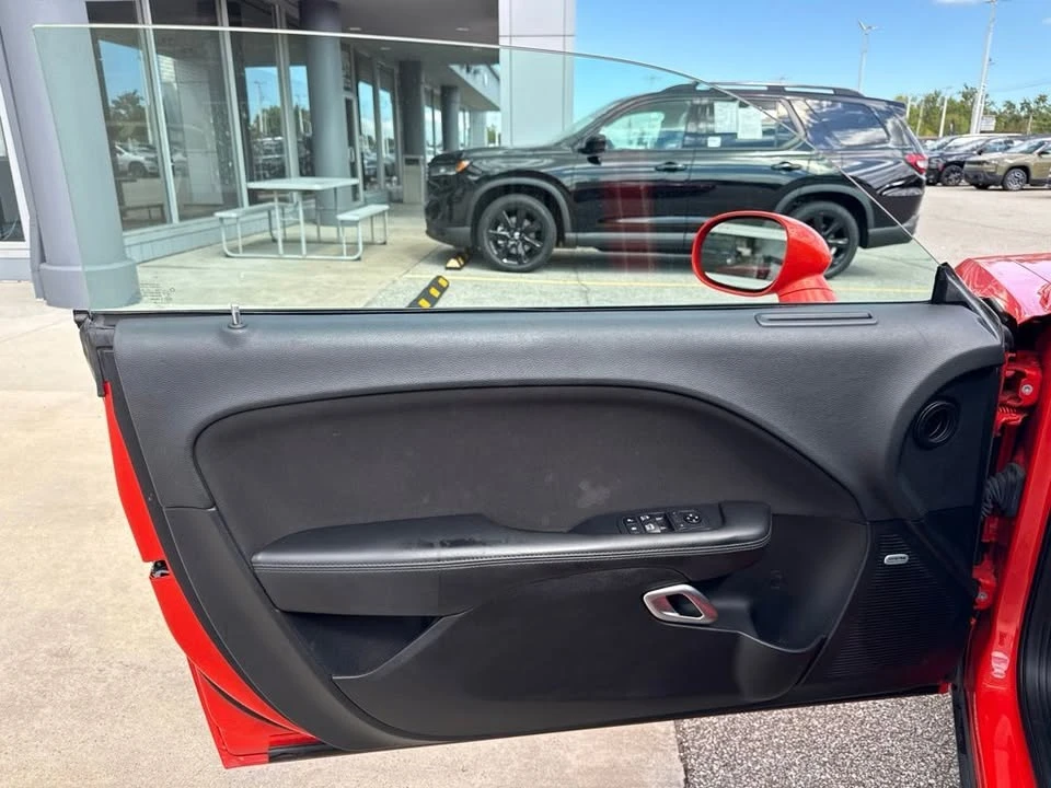 2020 Dodge Challenger 3rd Gen - Image 19 of 20