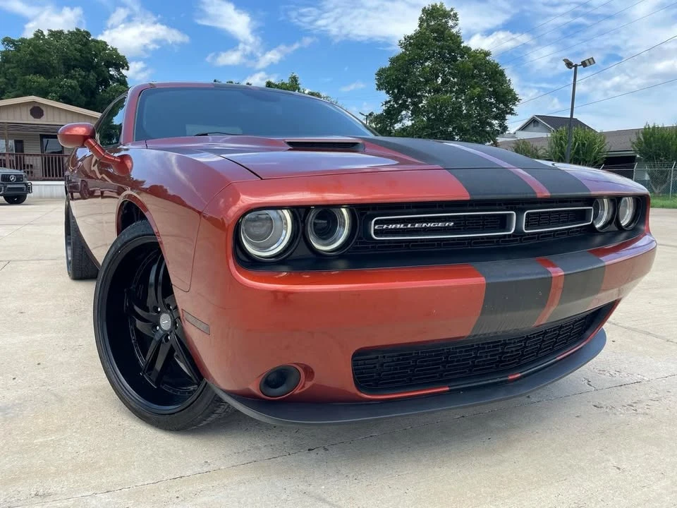 2020 Dodge Challenger 3rd Gen - Image 2 of 20