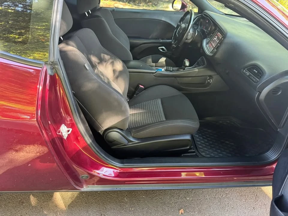 2020 Dodge Challenger 3rd Gen - Image 7 of 10