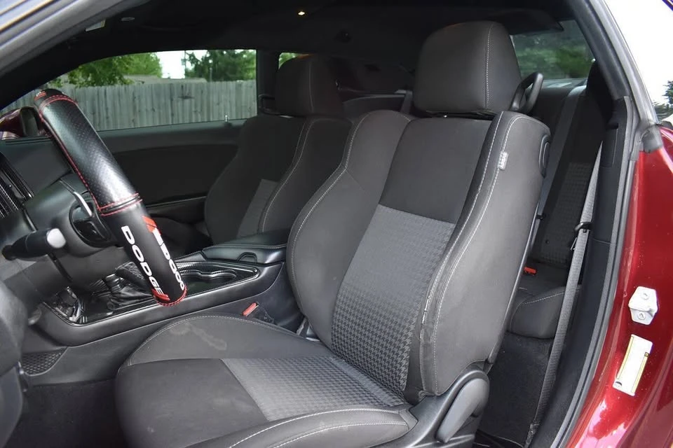 2020 Dodge Challenger 3rd Gen - Image 9 of 17
