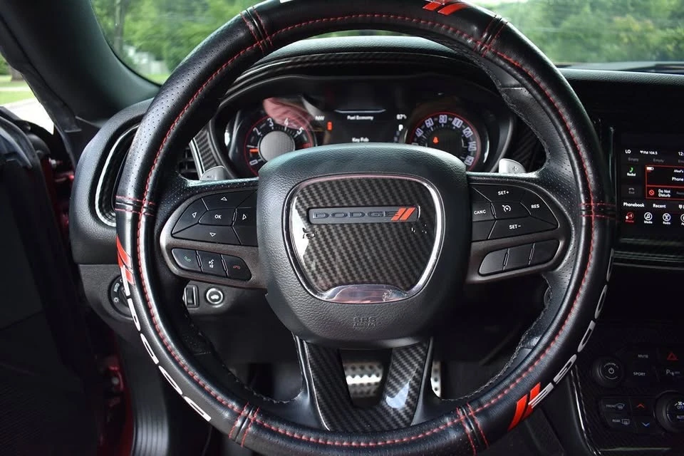 2020 Dodge Challenger 3rd Gen - Image 14 of 17
