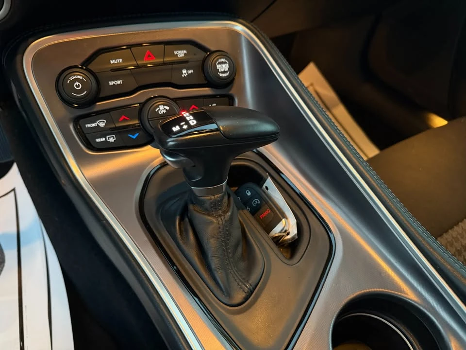 2020 Dodge Challenger 3rd Gen - Image 13 of 16