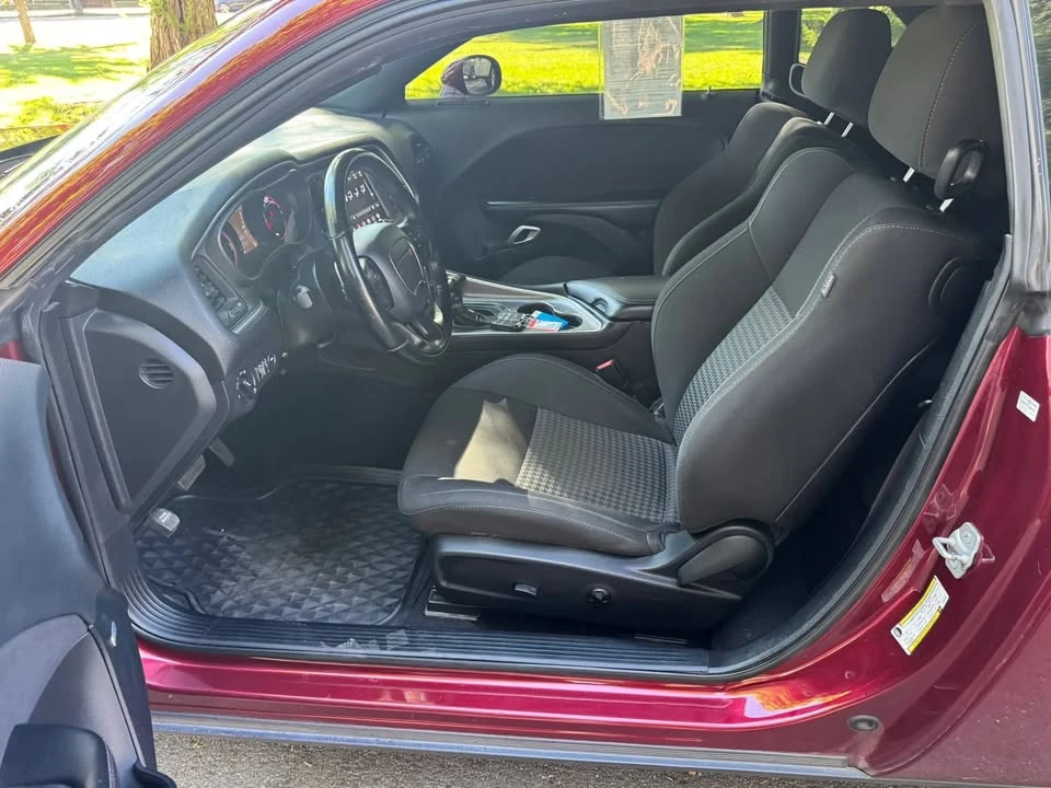 2020 Dodge Challenger 3rd Gen - Image 6 of 10
