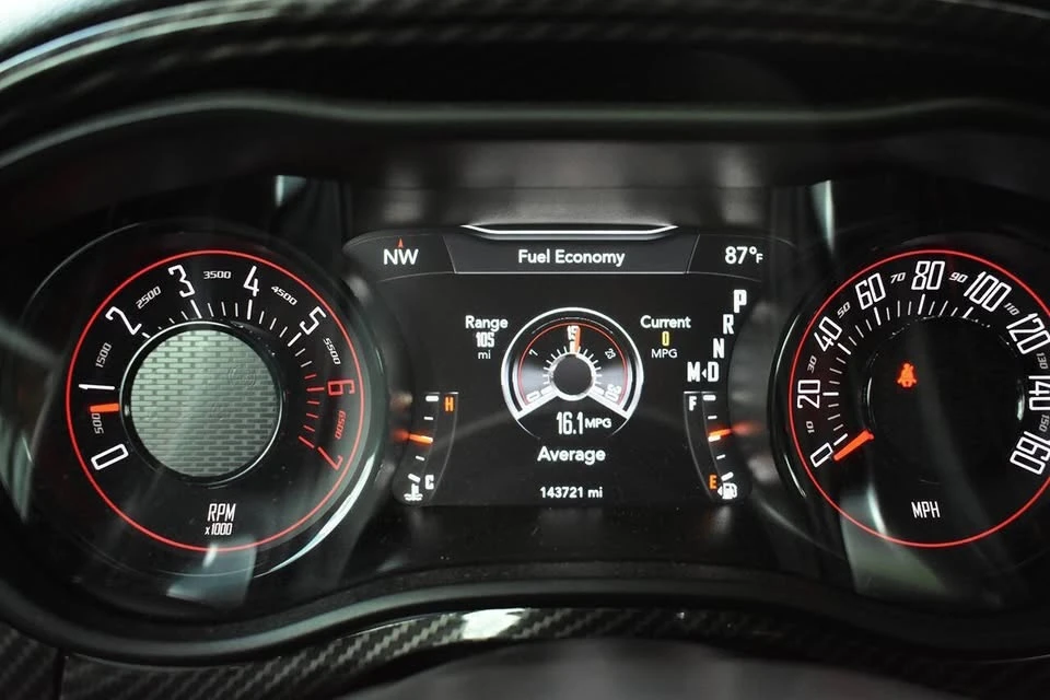 2020 Dodge Challenger 3rd Gen - Image 15 of 17