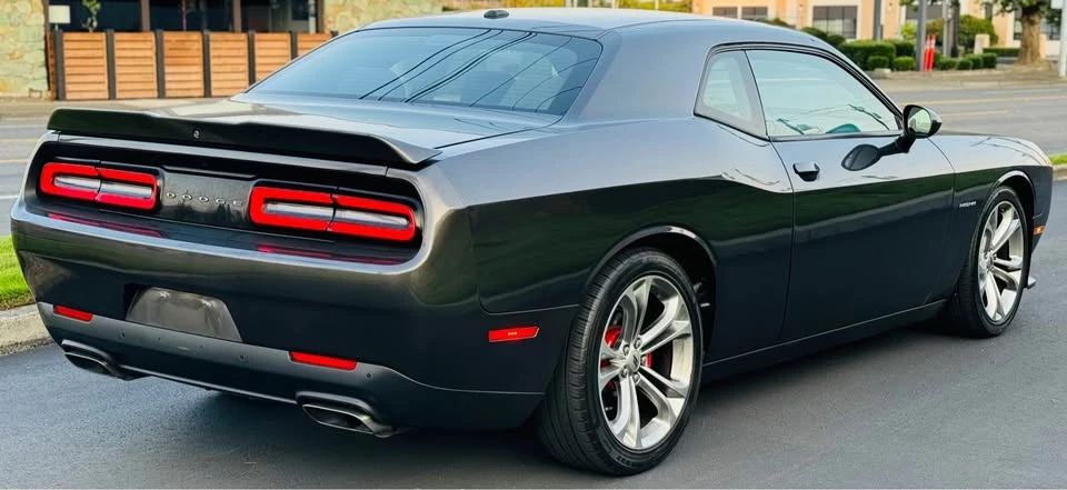 2020 Dodge Challenger 3rd Gen - Image 4 of 14