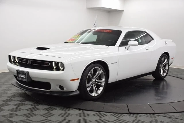 2020 Dodge Challenger 3rd Gen - Image 2 of 12