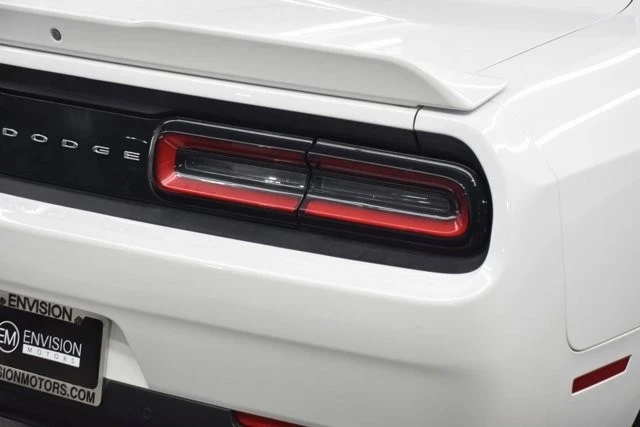 2020 Dodge Challenger 3rd Gen - Image 9 of 12