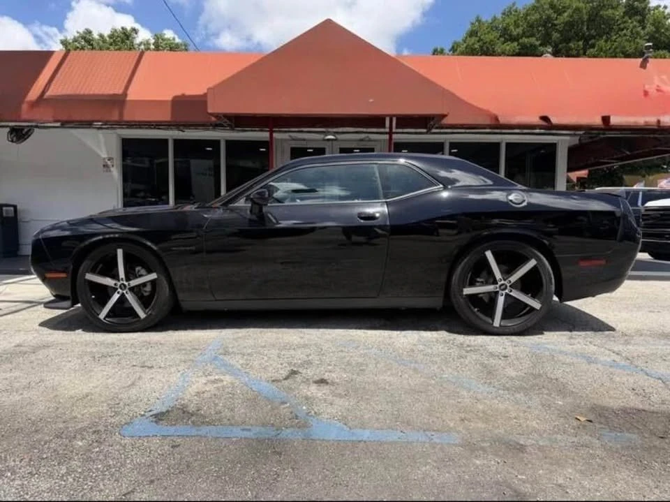 2020 Dodge Challenger 3rd Gen - Image 4 of 10