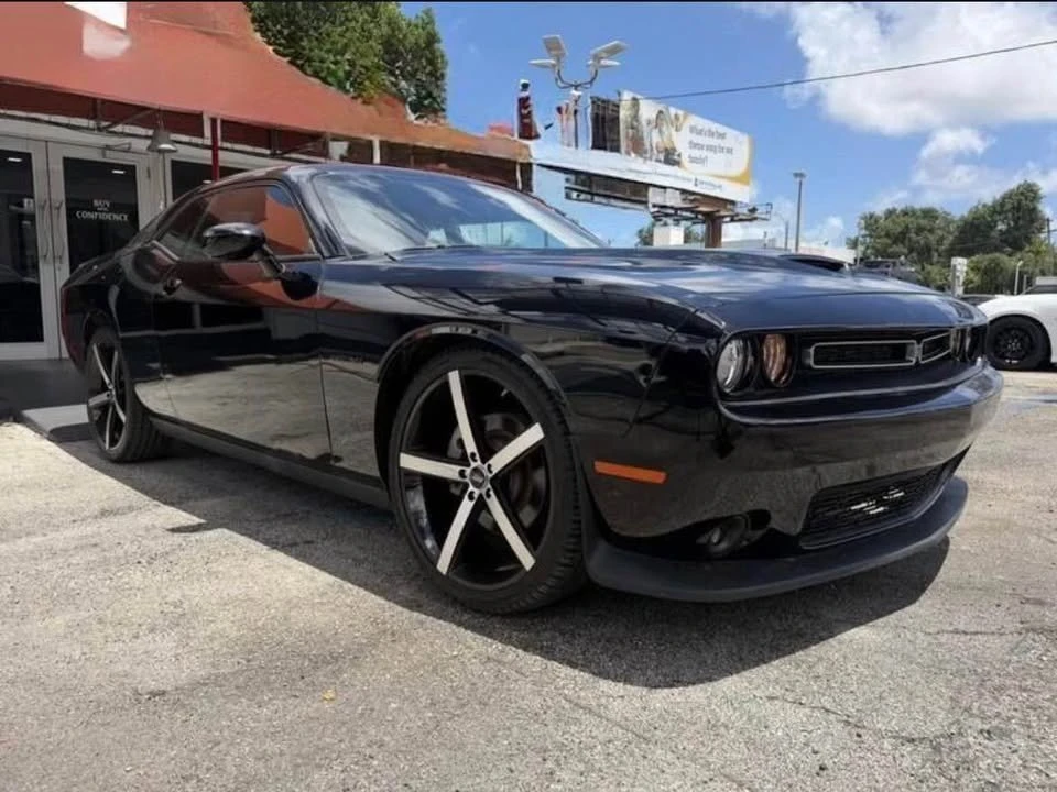 2020 Dodge Challenger 3rd Gen - Image 2 of 10