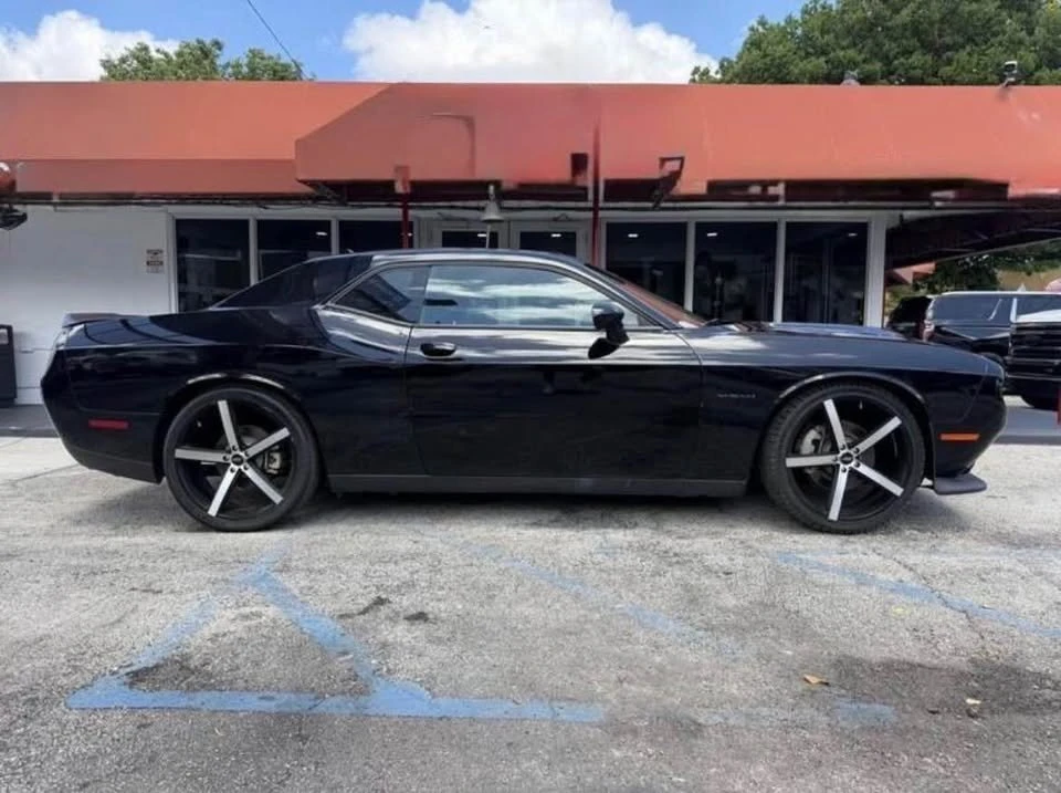 2020 Dodge Challenger 3rd Gen - Image 3 of 10