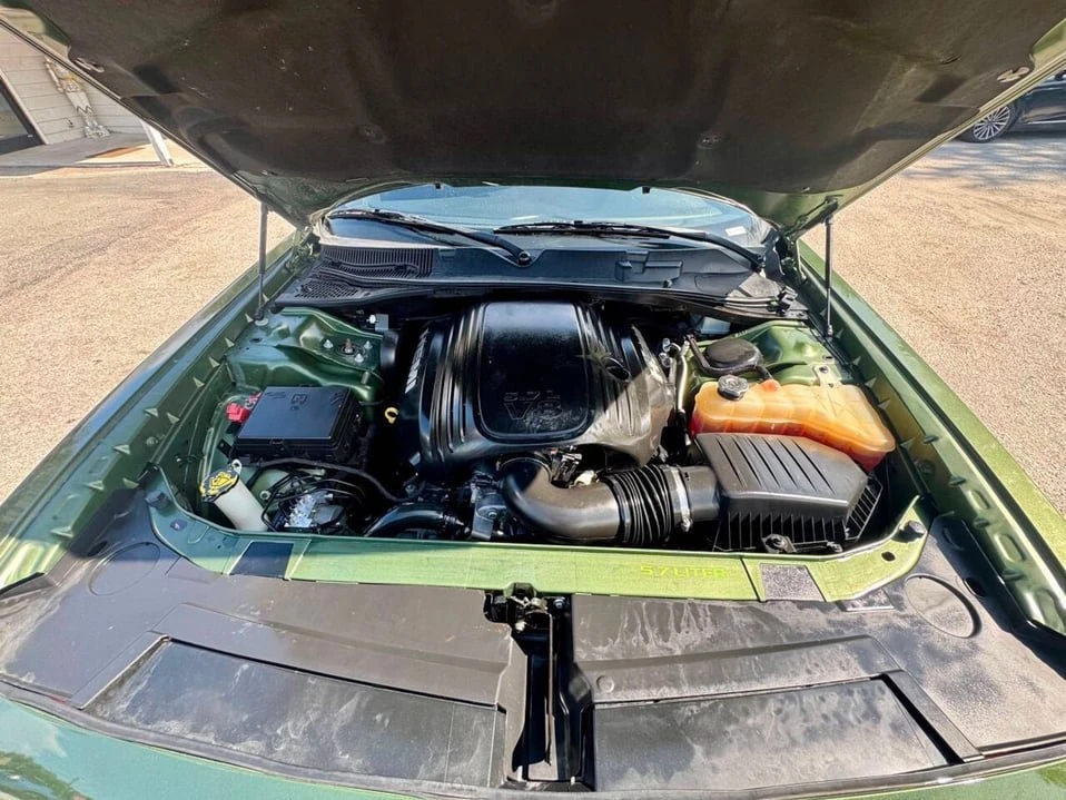 2020 Dodge Challenger 3rd Gen - Image 19 of 20