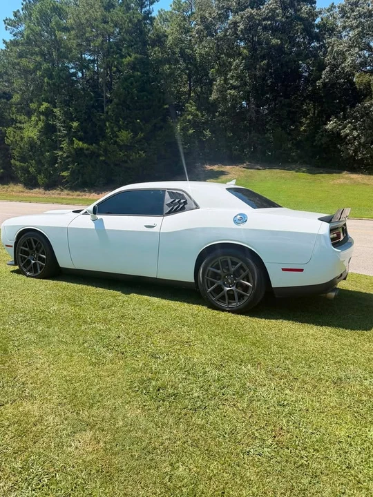 2020 Dodge Challenger 3rd Gen - Image 2 of 16