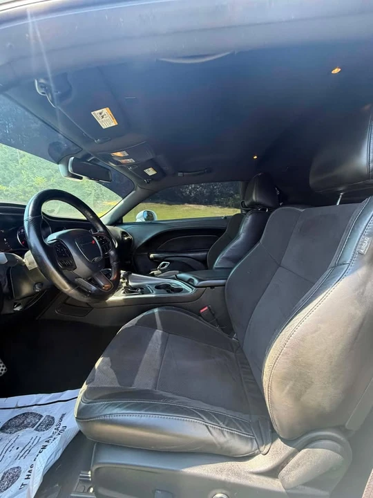 2020 Dodge Challenger 3rd Gen - Image 10 of 16