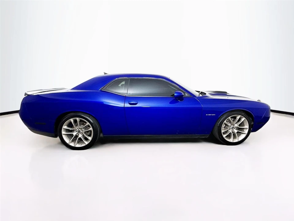 2020 Dodge Challenger 3rd Gen - Image 16 of 17