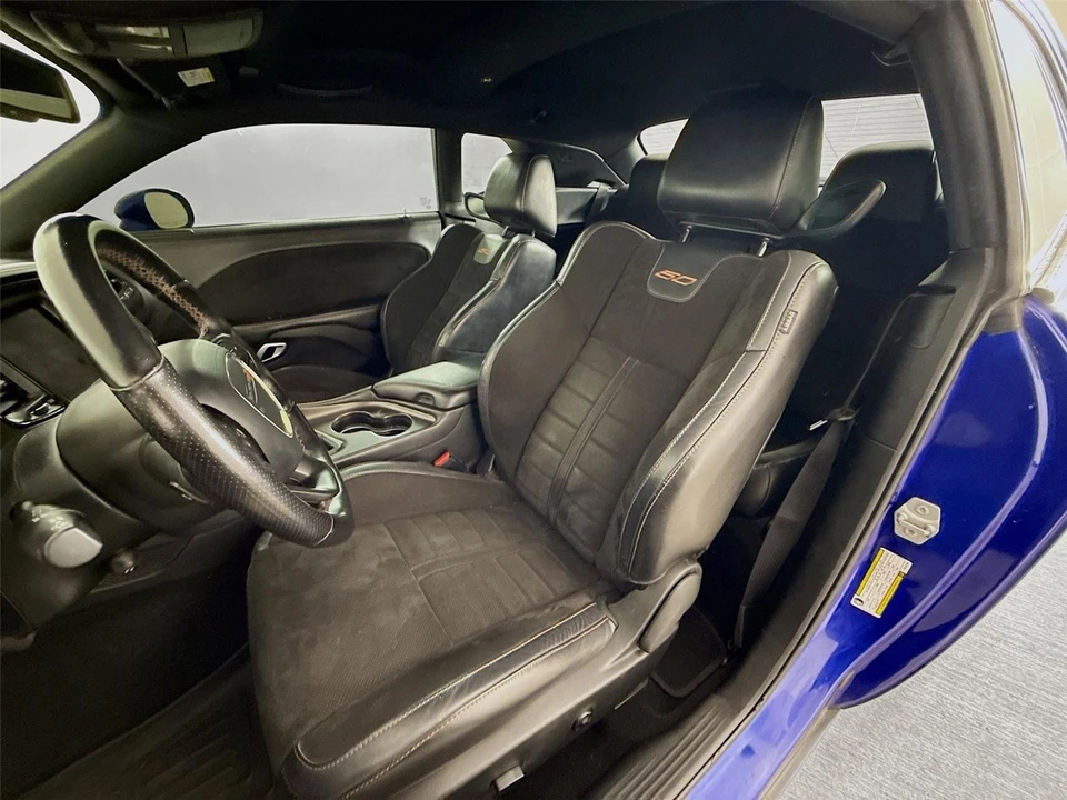 2020 Dodge Challenger 3rd Gen - Image 8 of 17