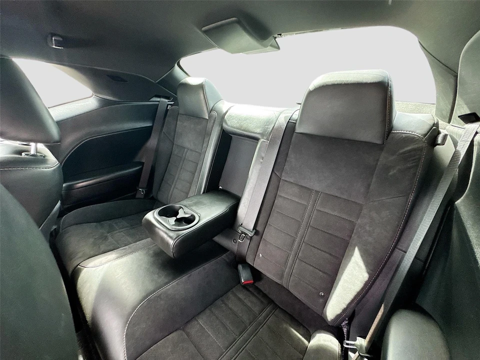 2020 Dodge Challenger 3rd Gen - Image 9 of 14