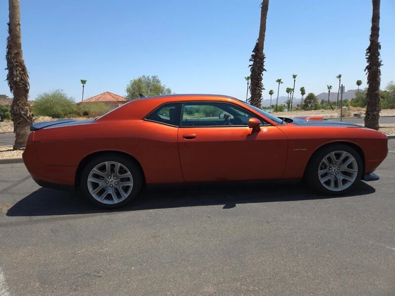 2020 Dodge Challenger 3rd Gen - Image 15 of 28