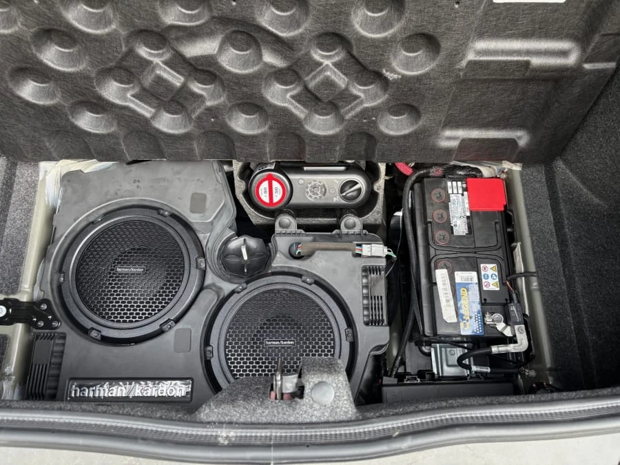 2020 Dodge Challenger 3rd Gen - Image 17 of 18