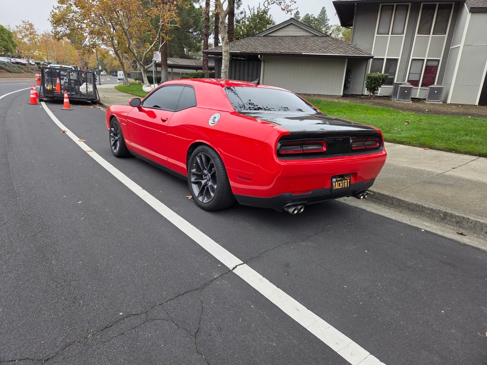 2020 Dodge Challenger 3rd Gen - Image 9 of 31