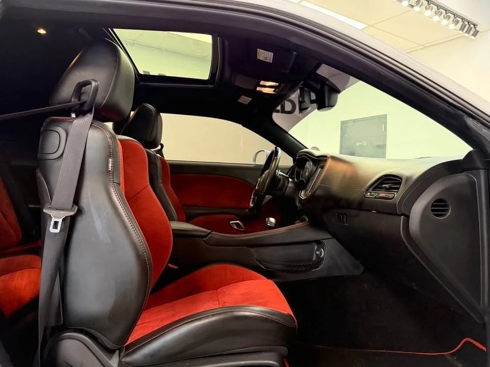 2020 Dodge Challenger 3rd Gen - Image 15 of 20