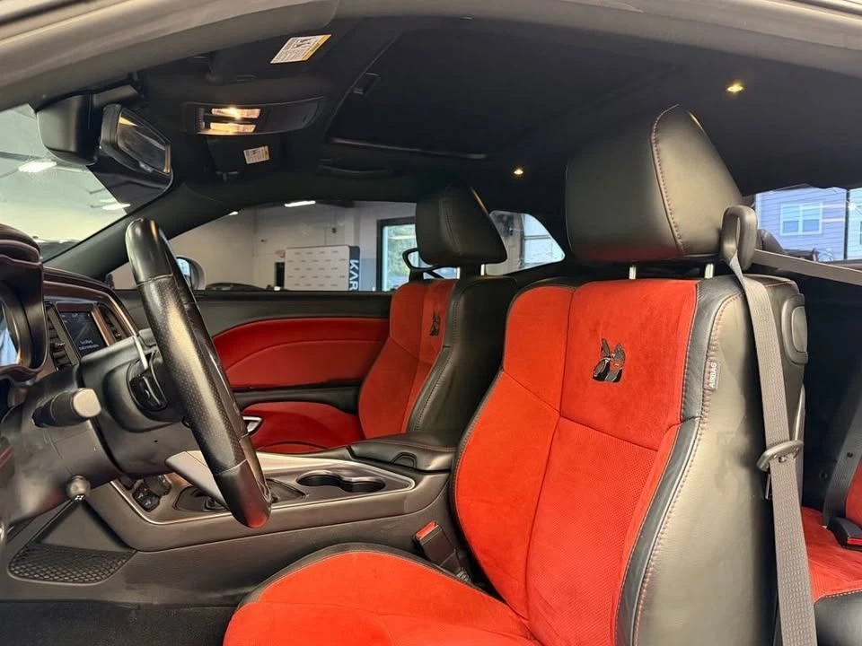 2020 Dodge Challenger 3rd Gen - Image 11 of 20