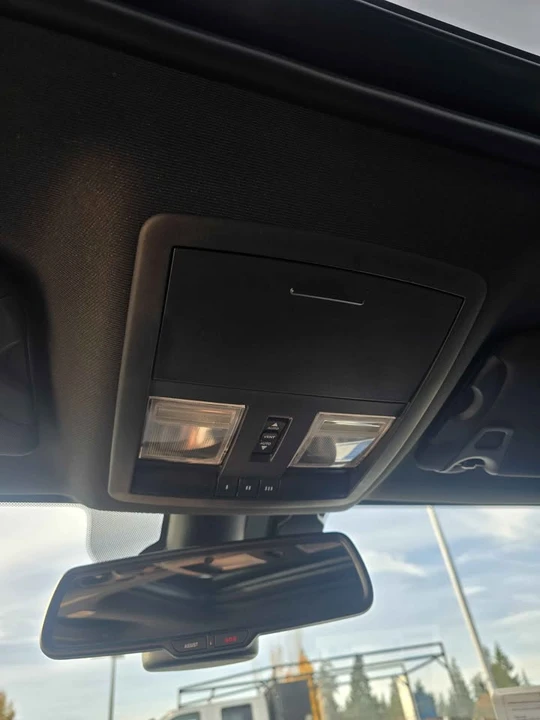 2020 Dodge Challenger 3rd Gen - Image 12 of 15