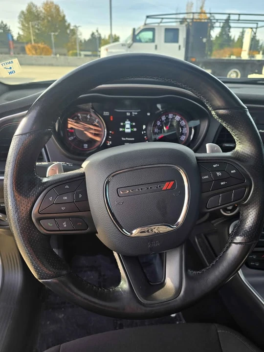 2020 Dodge Challenger 3rd Gen - Image 9 of 15