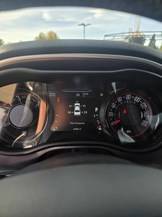 2020 Dodge Challenger 3rd Gen - Image 10 of 15