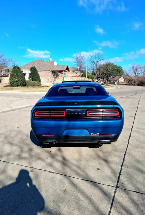 2020 Dodge Challenger 3rd Gen - Image 10 of 15