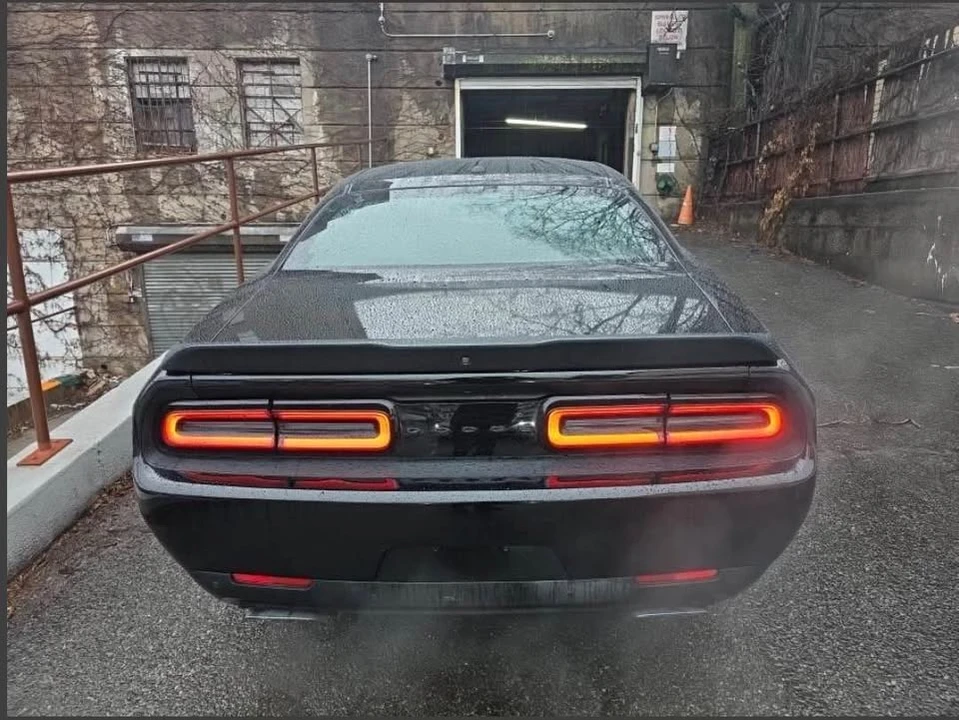 2020 Dodge Challenger 3rd Gen - Image 6 of 15