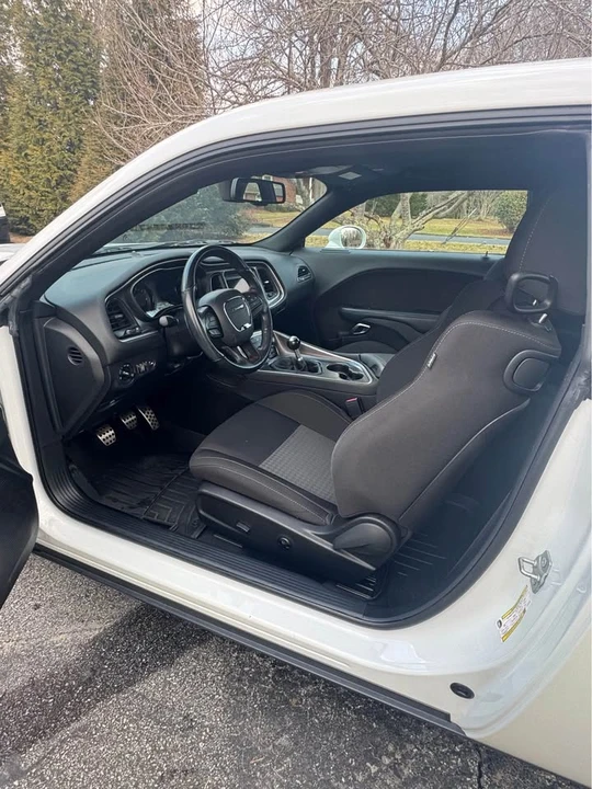 2020 Dodge Challenger 3rd Gen - Image 4 of 8