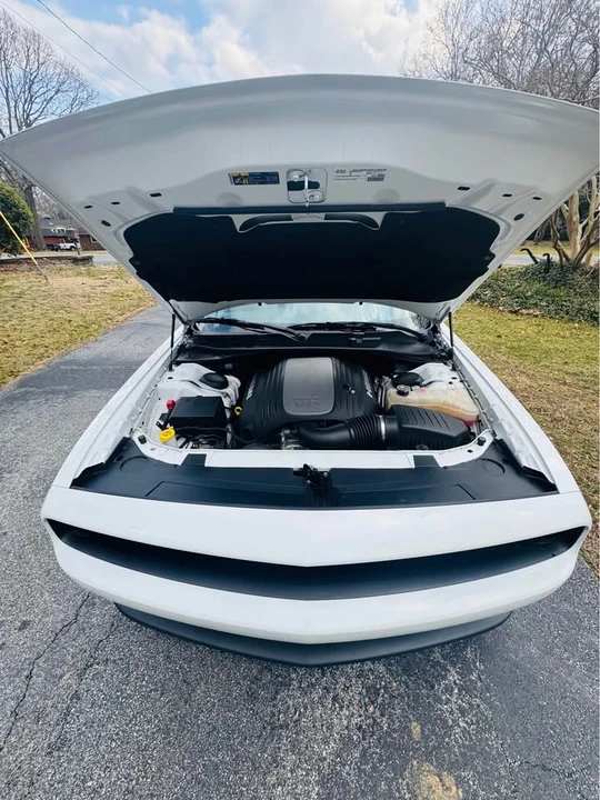 2020 Dodge Challenger 3rd Gen - Image 2 of 8