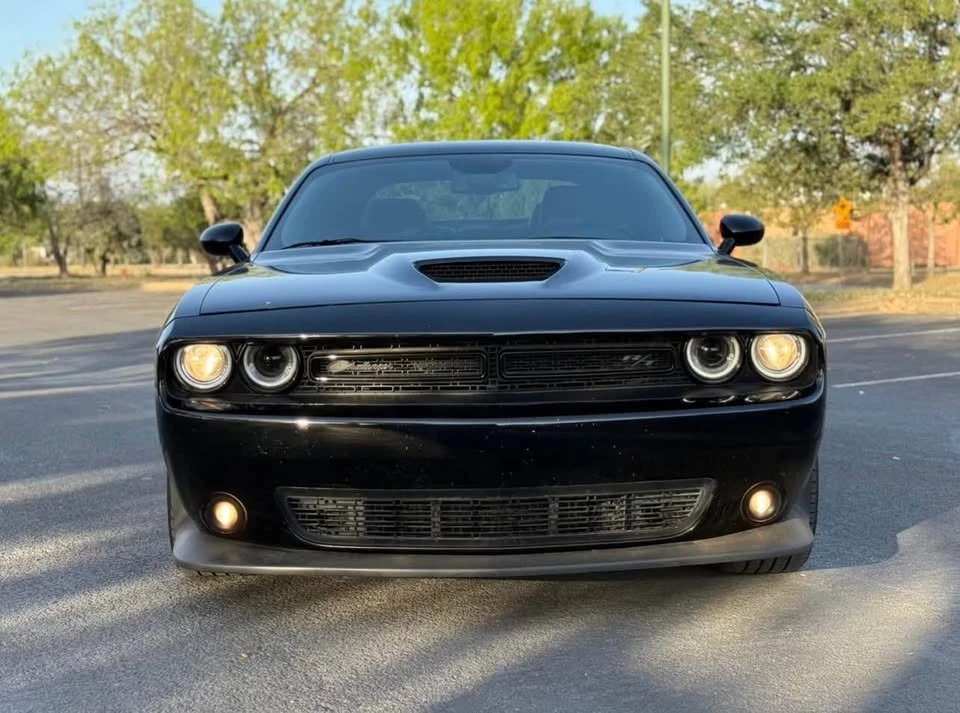 2020 Dodge Challenger 3rd Gen - Image 2 of 12