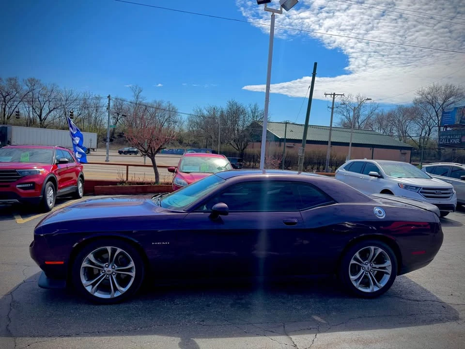 2020 Dodge Challenger 3rd Gen - Image 3 of 11