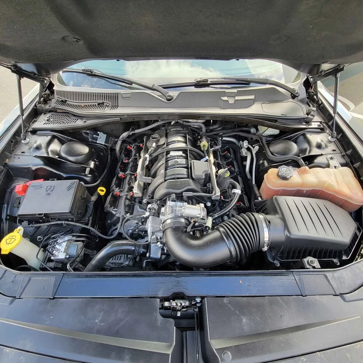 2020 Dodge Challenger 3rd Gen - Image 10 of 19