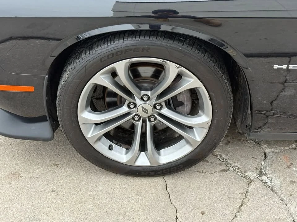 2020 Dodge Challenger 3rd Gen - Image 19 of 20