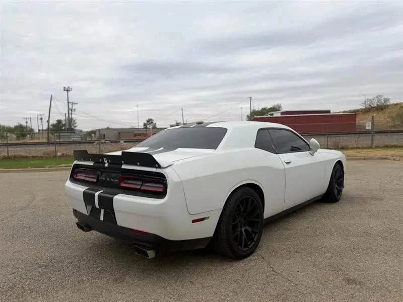 2020 Dodge Challenger 3rd Gen - Image 6 of 13