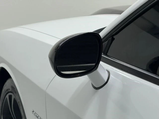 2020 Dodge Challenger 3rd Gen - Image 14 of 21