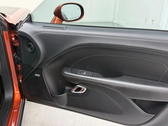 2020 Dodge Challenger 3rd Gen - Image 15 of 31