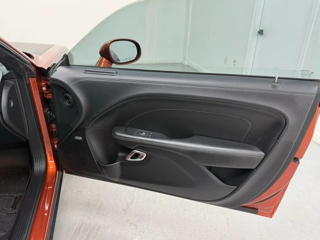 2020 Dodge Challenger 3rd Gen - Image 14 of 31