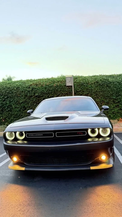 2020 Dodge Challenger 3rd Gen - Image 2 of 7