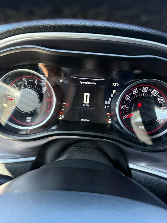 2020 Dodge Challenger 3rd Gen - Image 7 of 10