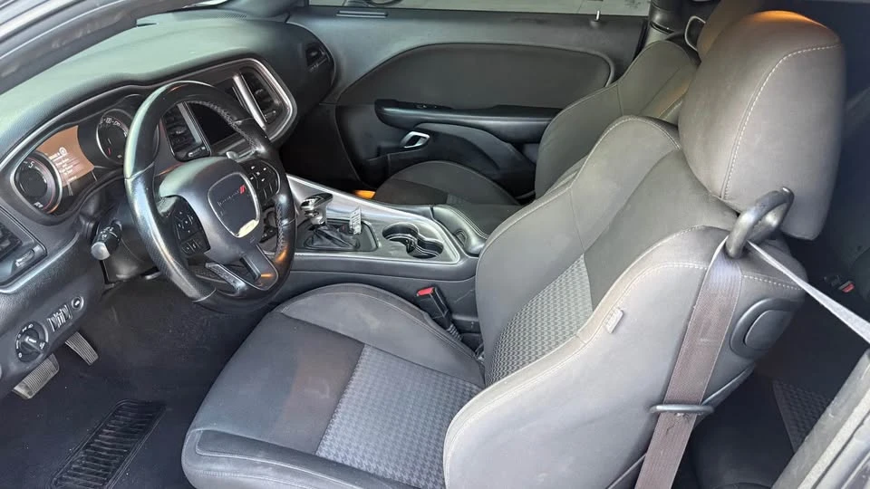 2020 Dodge Challenger 3rd Gen - Image 10 of 11