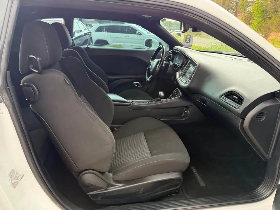 2020 Dodge Challenger 3rd Gen - Image 7 of 15