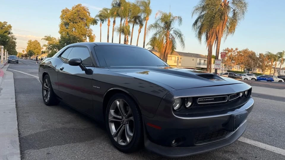 2020 Dodge Challenger 3rd Gen - Image 2 of 11