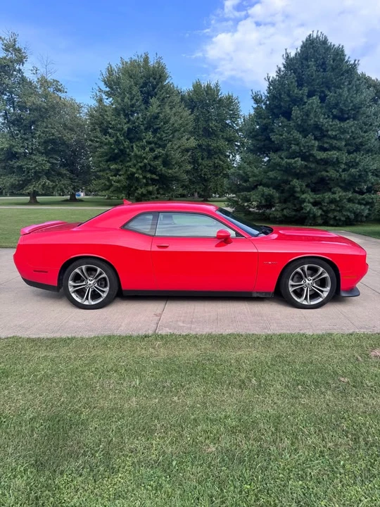 2020 Dodge Challenger 3rd Gen - Image 5 of 19